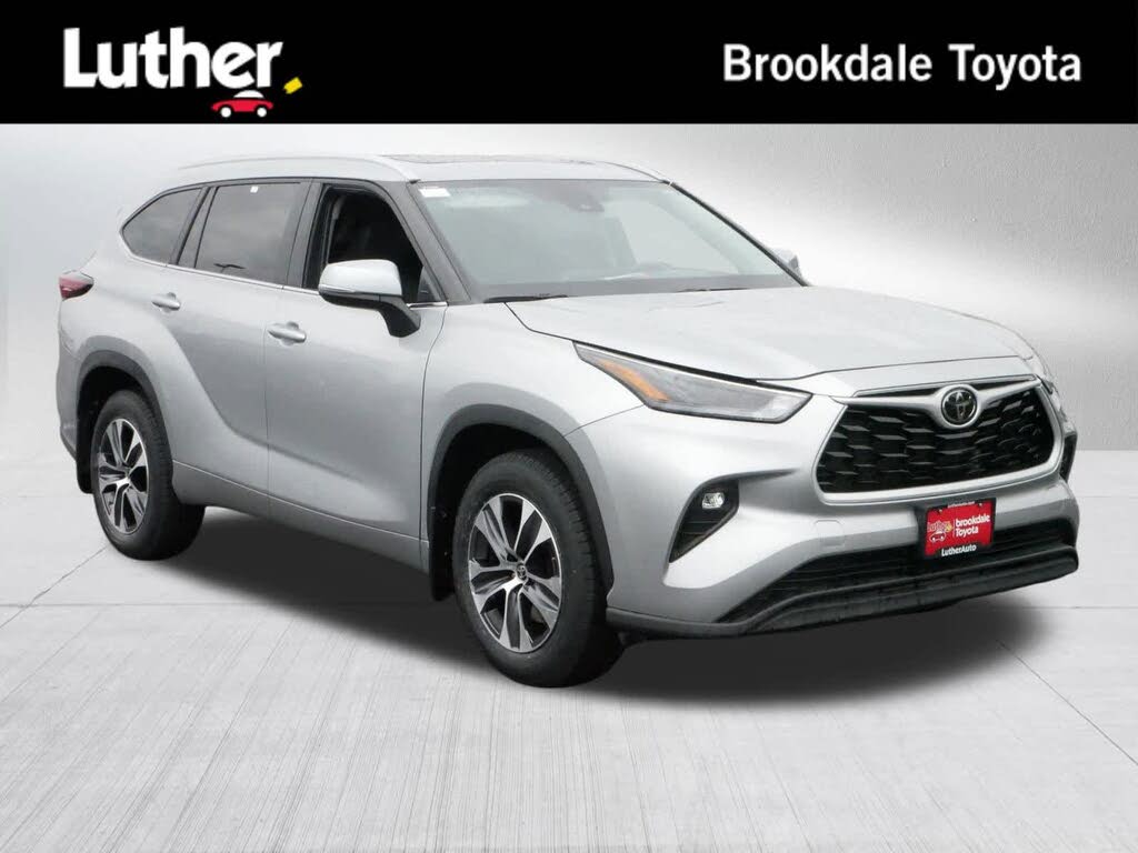 2024 Toyota Highlander XLE AWD