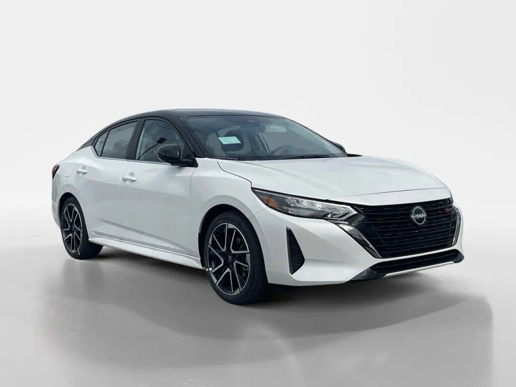 2025 Nissan Sentra SR FWD