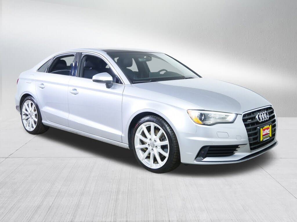 2016 Audi A3 2.0T quattro Premium Plus Sedan AWD