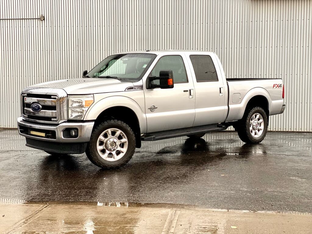 2016 Ford F-350 Super Duty Lariat Crew Cab 4WD