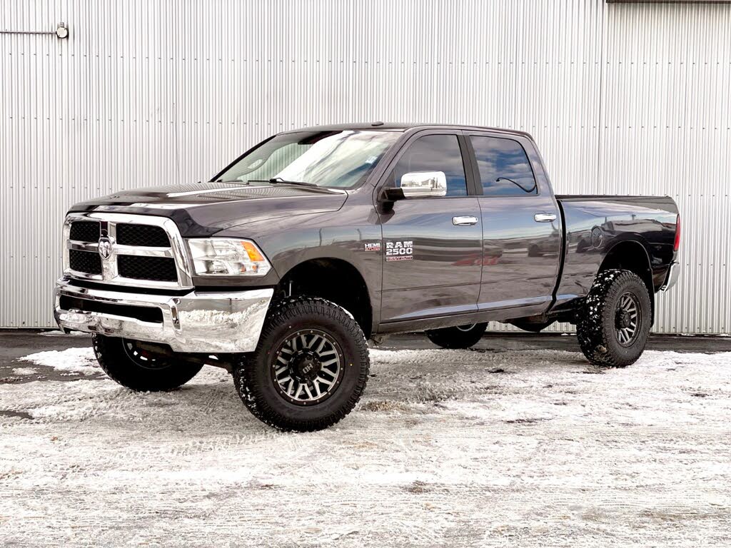 2016 RAM 2500 SLT Crew Cab 4WD