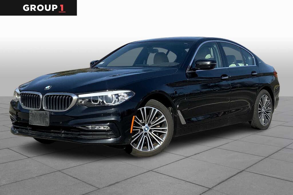 2018 BMW 5 Series 530e xDrive iPerformance Sedan AWD