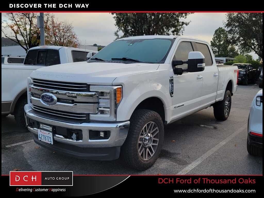 2019 Ford F-250 Super Duty Lariat Crew Cab 4WD