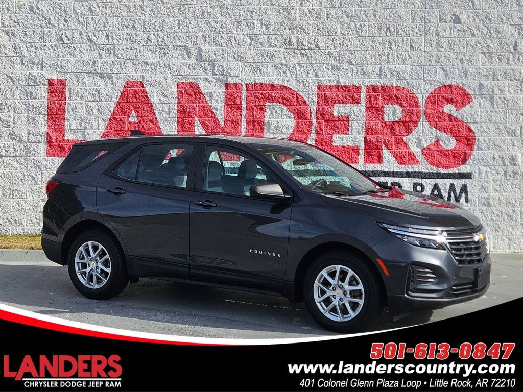 2022 Chevrolet Equinox LS FWD with 1LS