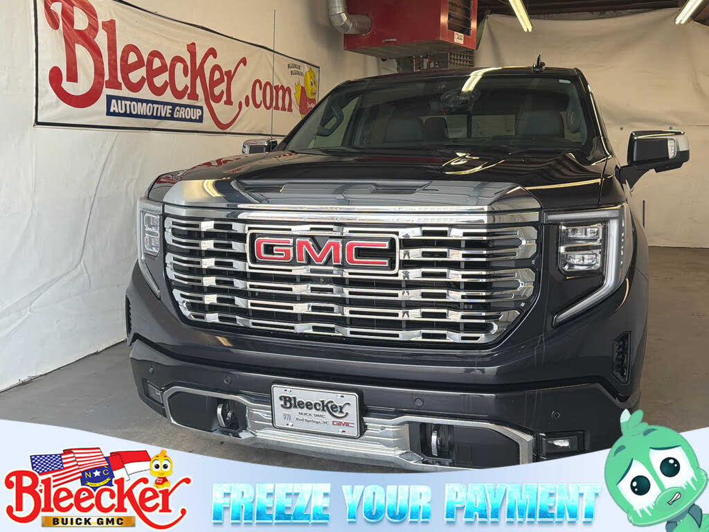 2022 GMC Sierra 1500 Denali Crew Cab 4WD