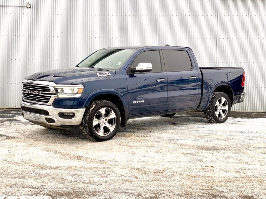 2022 RAM 1500 Laramie Crew Cab 4WD