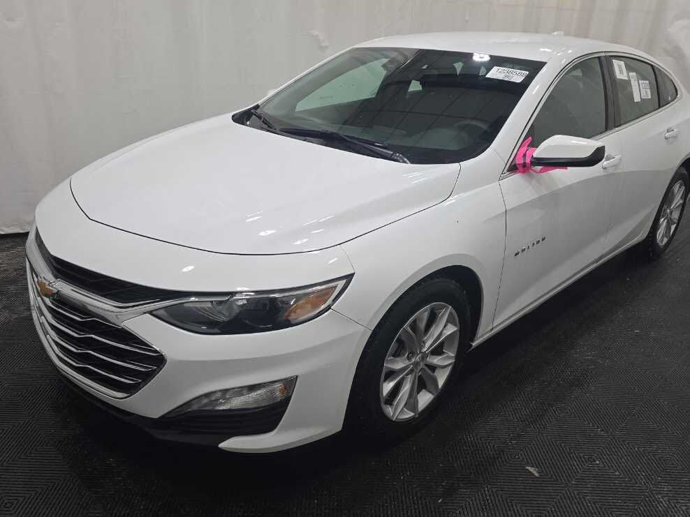 2024 Chevrolet Malibu LT with 1LT FWD