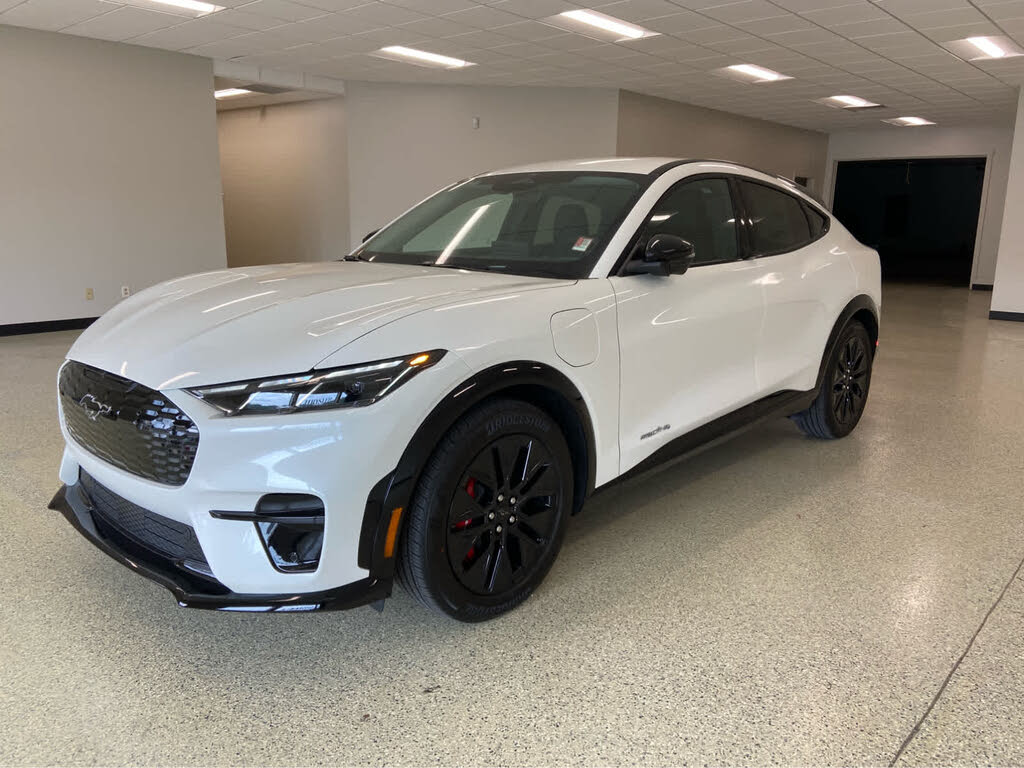 2025 Ford Mustang Mach-E Premium AWD