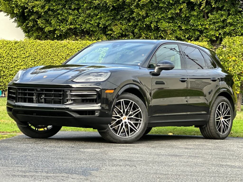 2026 Porsche Cayenne AWD