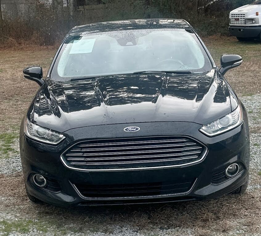 2014 Ford Fusion Hybrid Titanium FWD