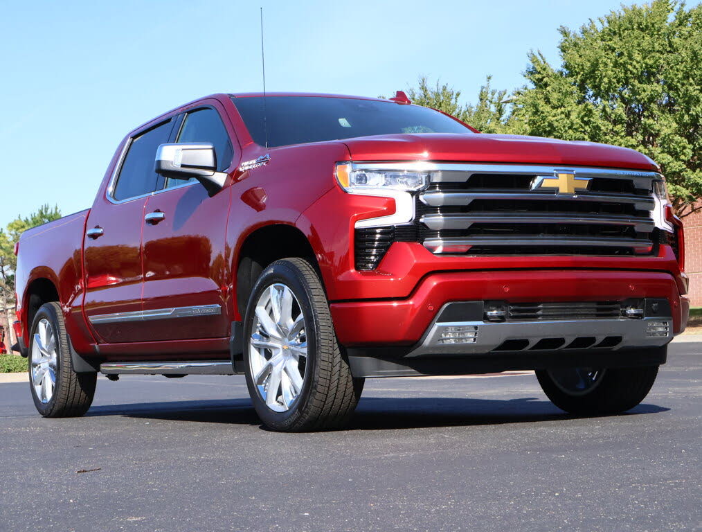 2026 Chevrolet Silverado 1500 High Country Crew Cab 4WD