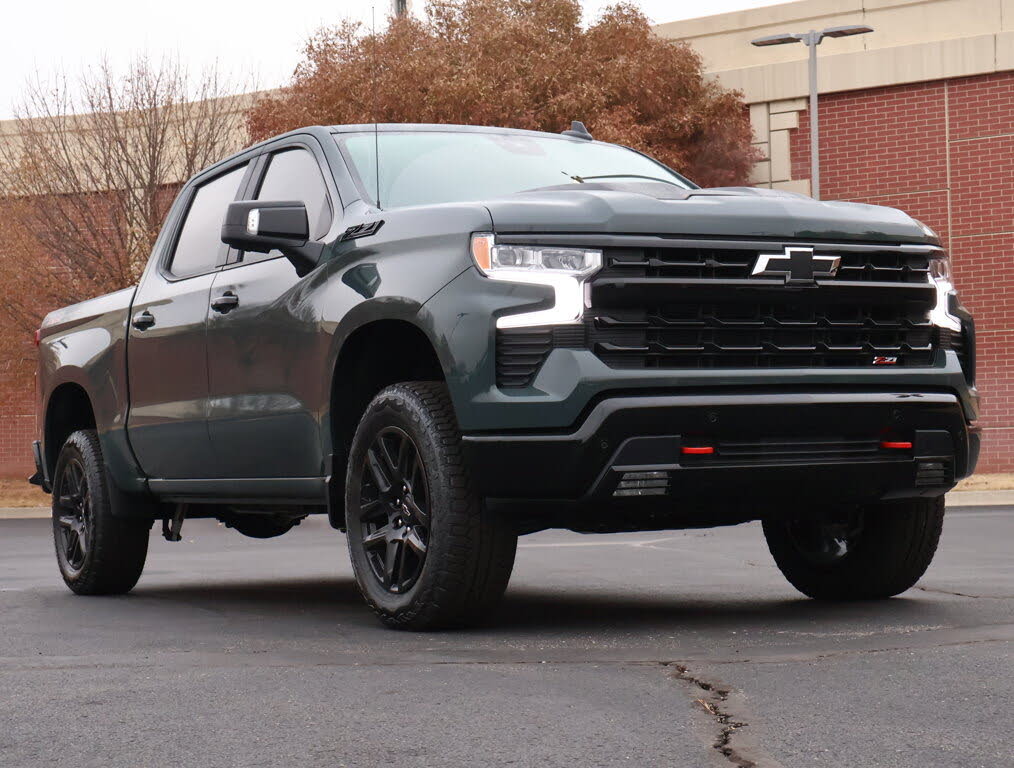 2026 Chevrolet Silverado 1500 LT Trail Boss Crew Cab 4WD