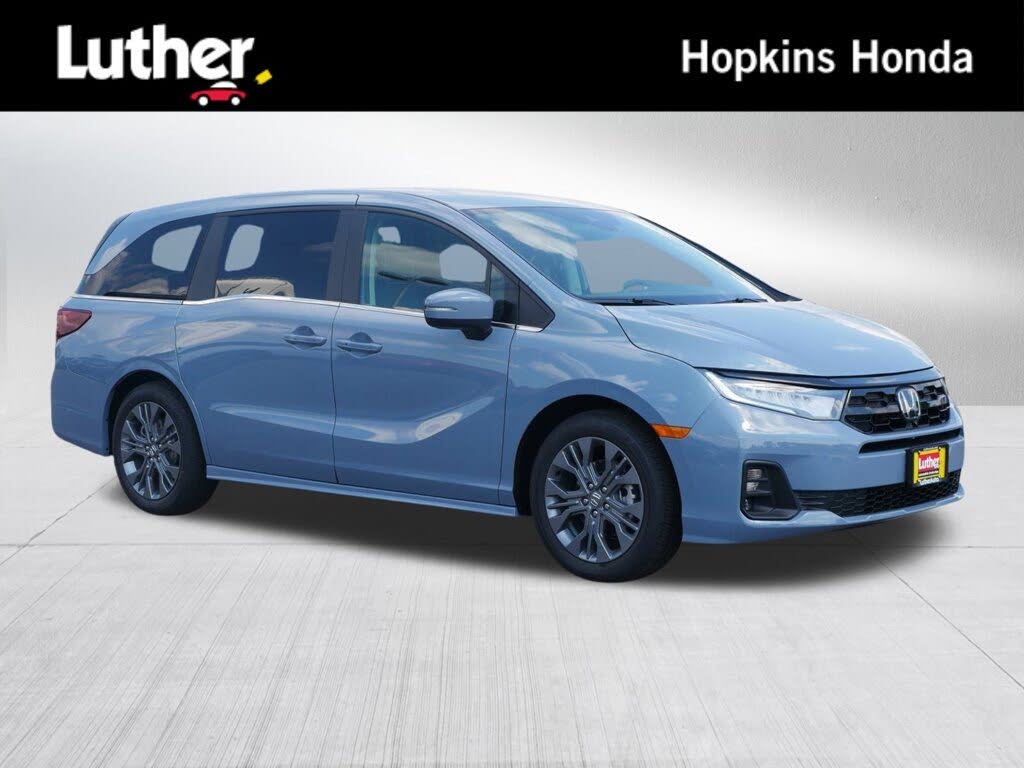 2026 Honda Odyssey Touring FWD
