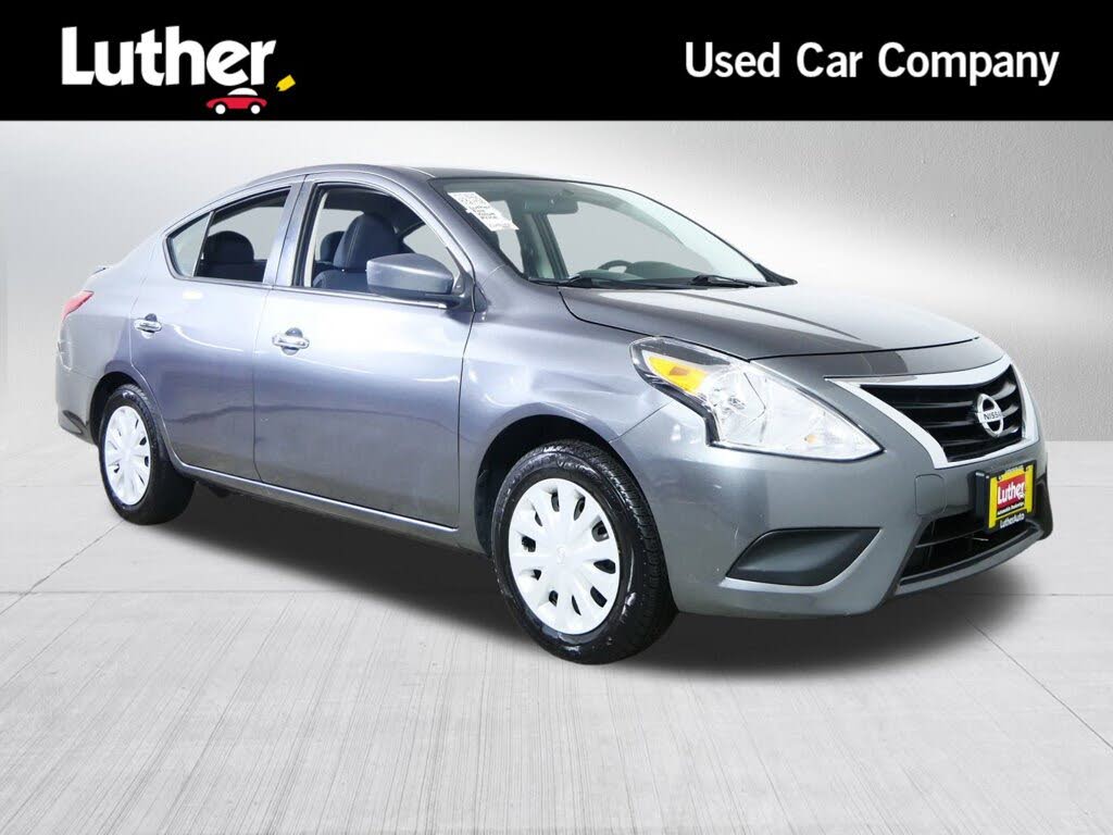 2019 Nissan Versa SV FWD