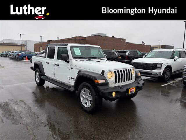 2020 Jeep Gladiator Sport S Crew Cab 4WD