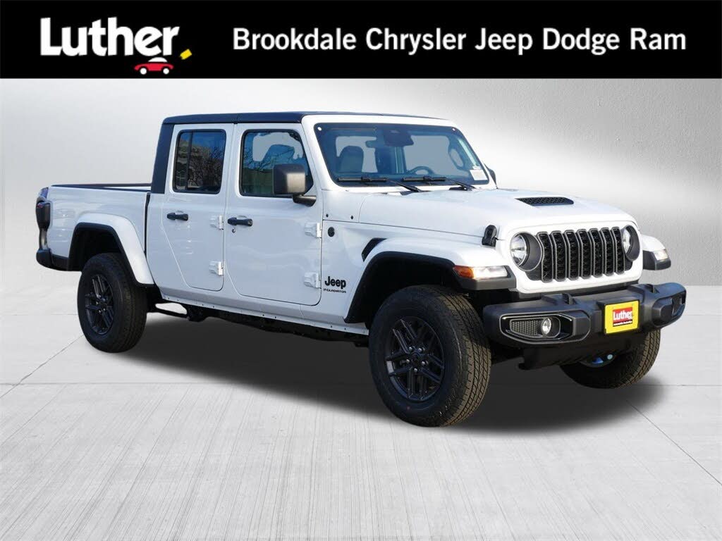 2026 Jeep Gladiator Sport S Crew Cab 4WD