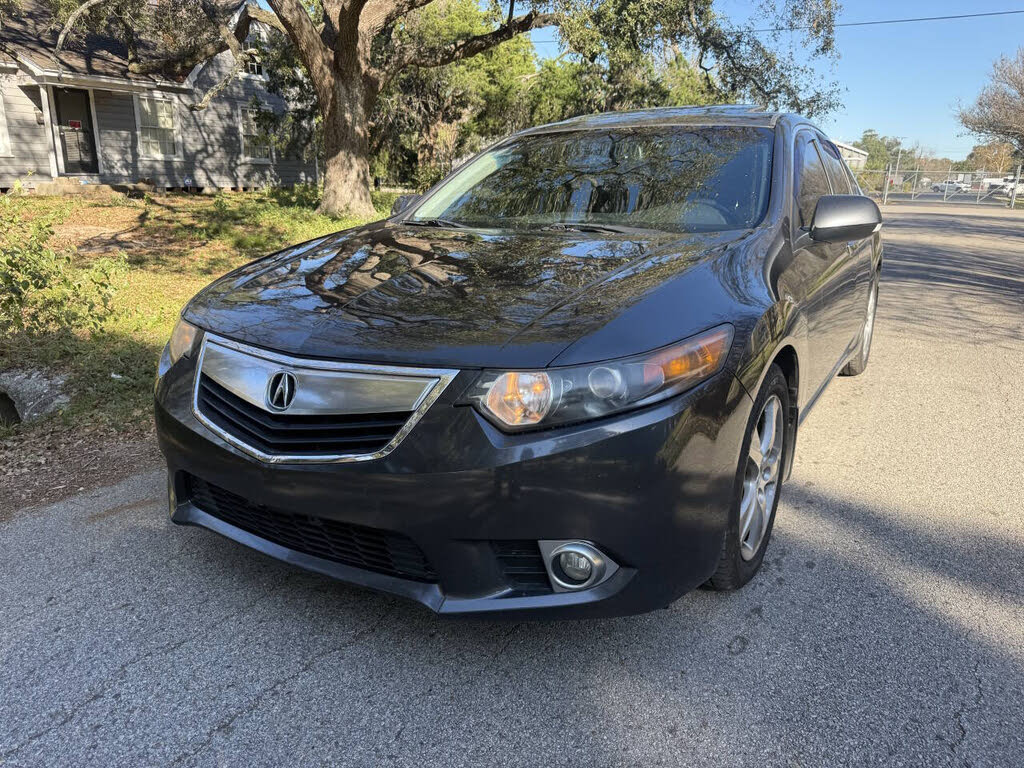 2013 Acura TSX Sedan FWD with Technology Package
