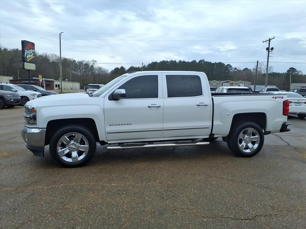 2018 Chevrolet Silverado 1500 LTZ Crew Cab 4WD