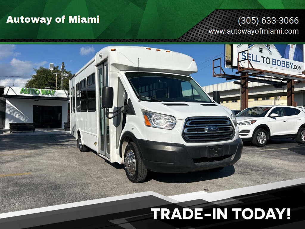 2019 Ford Transit Chassis 350 HD 10360 GVWR Cutaway DRW FWD