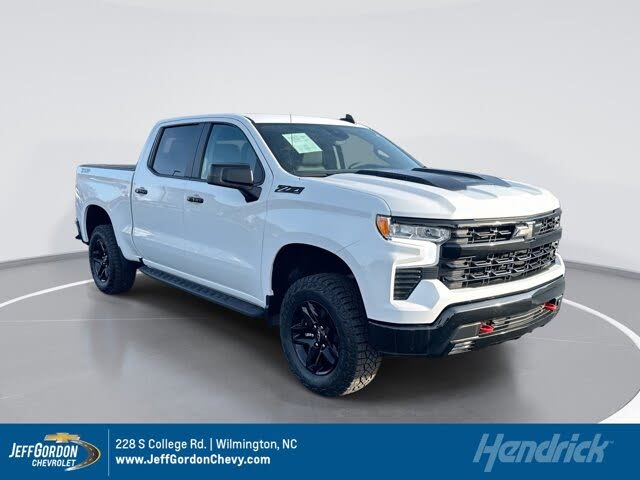 2025 Chevrolet Silverado 1500 LT Trail Boss Crew Cab 4WD
