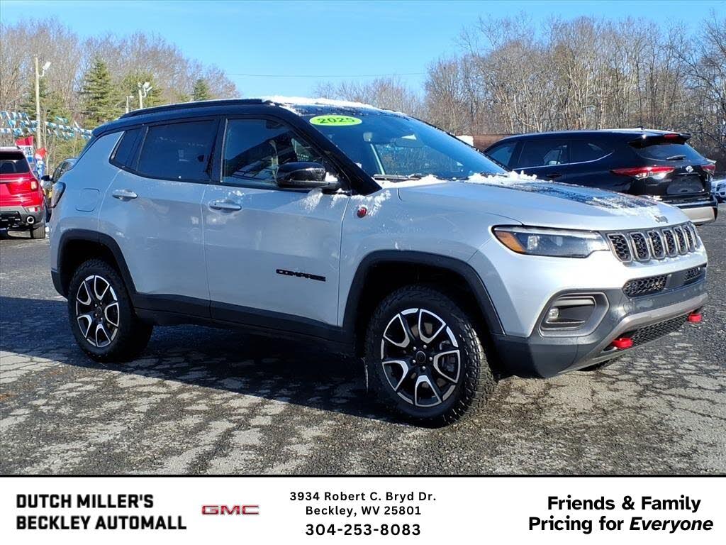2025 Jeep Compass Trailhawk 4WD