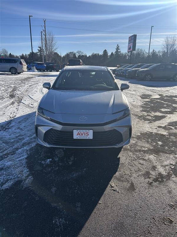 2025 Toyota Camry LE FWD