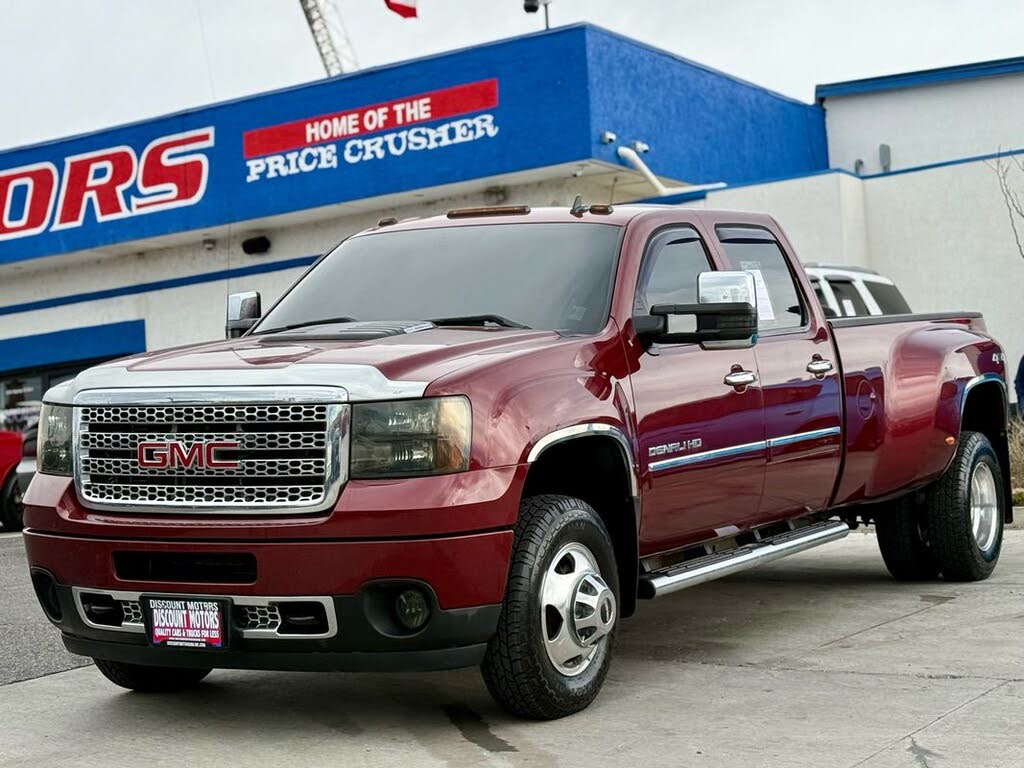 2013 GMC Sierra 3500HD Denali Crew Cab SB 4WD