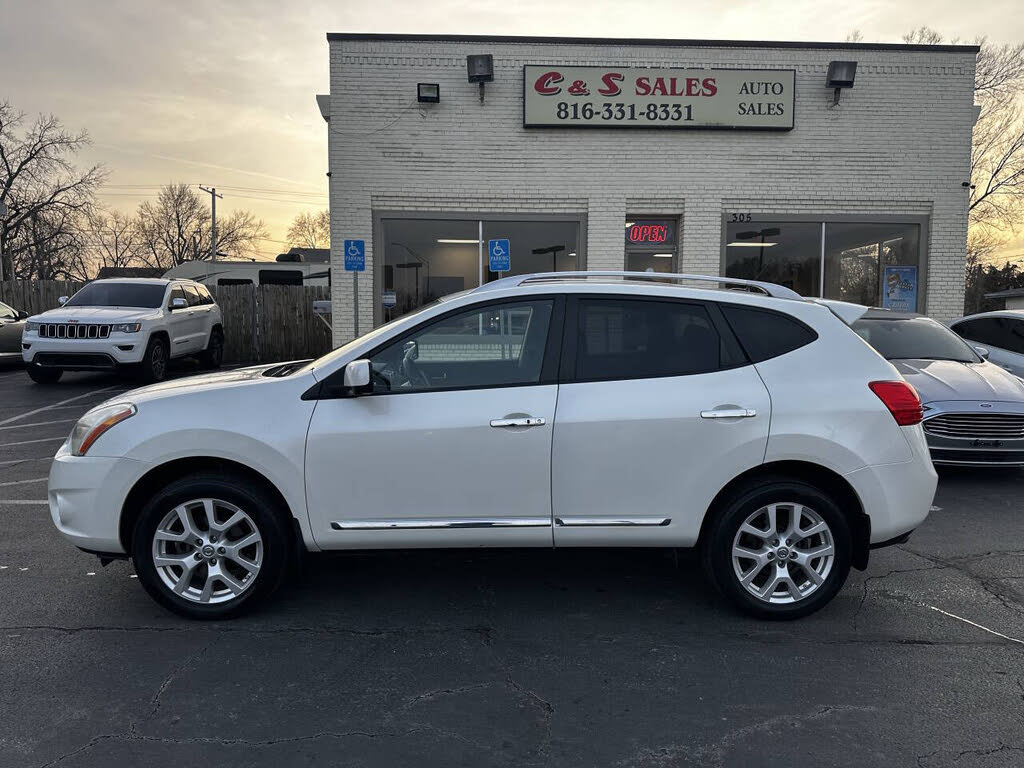 2013 Nissan Rogue SV with SL AWD