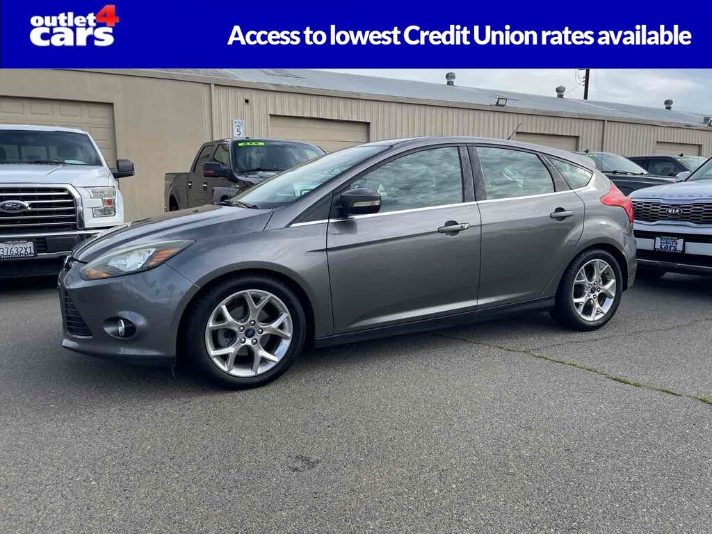 2014 Ford Focus Titanium Hatchback