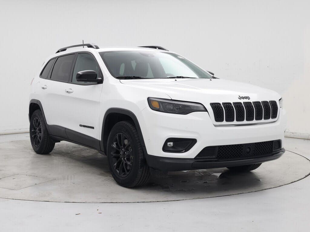 2023 Jeep Cherokee Altitude Lux 4WD