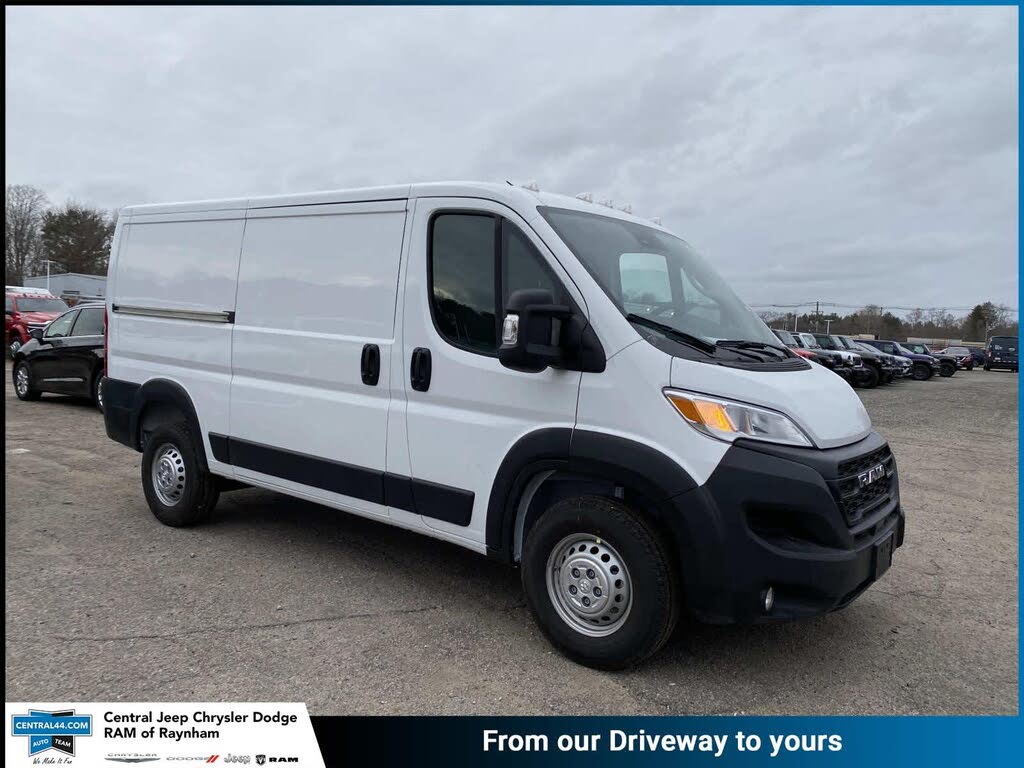 2026 RAM ProMaster 2500 Tradesman 136 Low Roof Cargo Van FWD