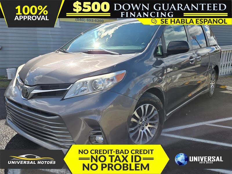 2018 Toyota Sienna XLE 8-Passenger FWD