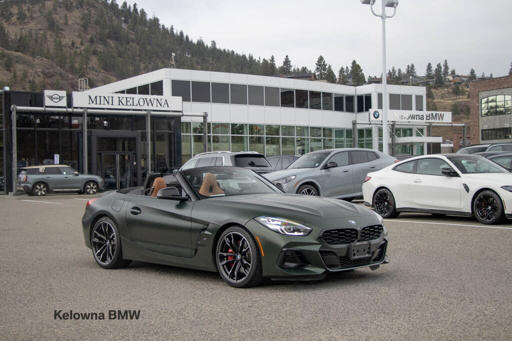 2025 BMW Z4 M40i RWD