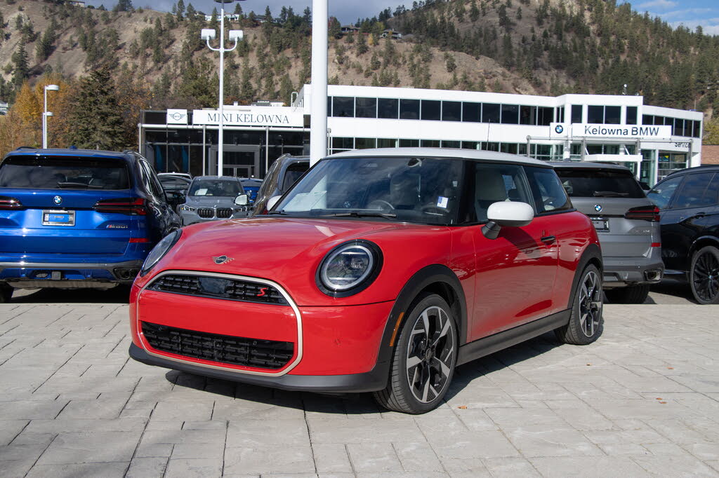 2025 MINI Cooper S 2-Door Hatchback FWD