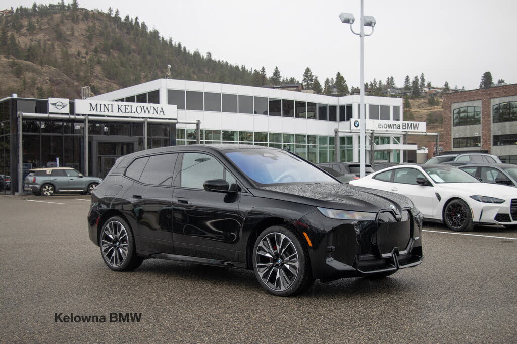 2026 BMW iX xDrive60