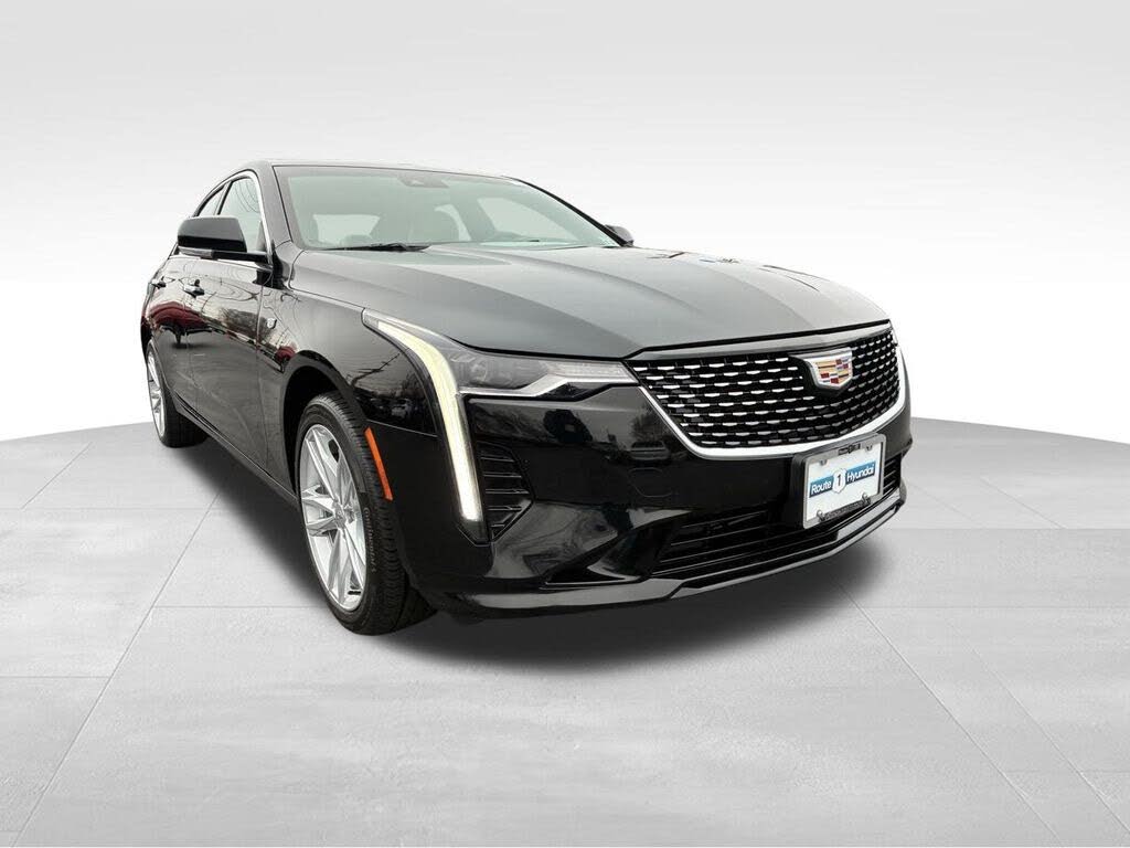 2022 Cadillac CT4 Luxury AWD