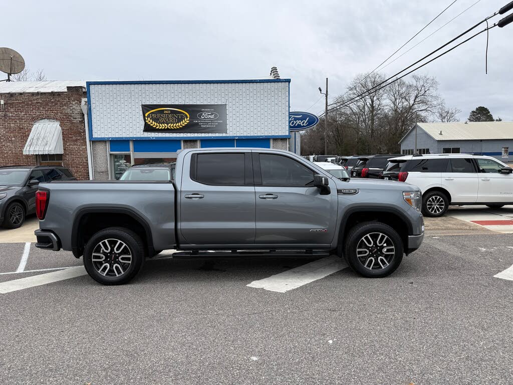 2019 GMC Sierra 1500 AT4 Crew Cab 4WD