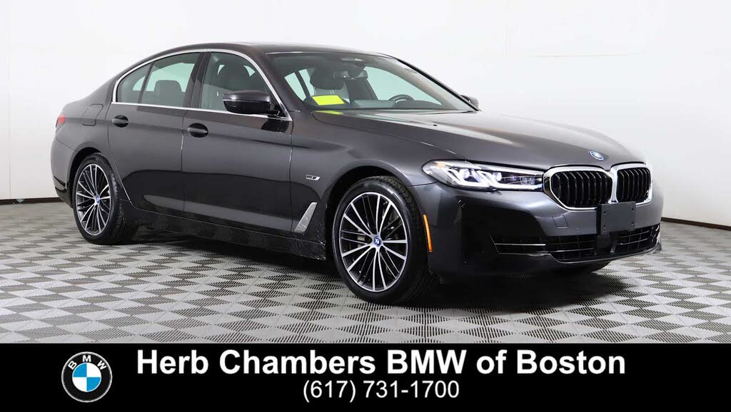 2023 BMW 5 Series 530e xDrive Hybrid Plug-in AWD