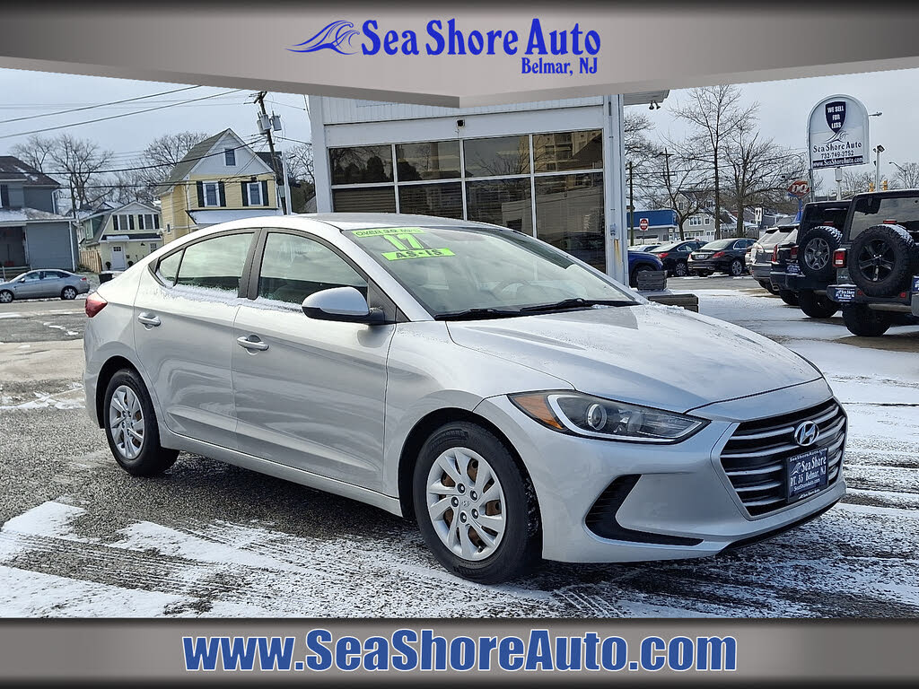 2017 Hyundai Elantra SE FWD