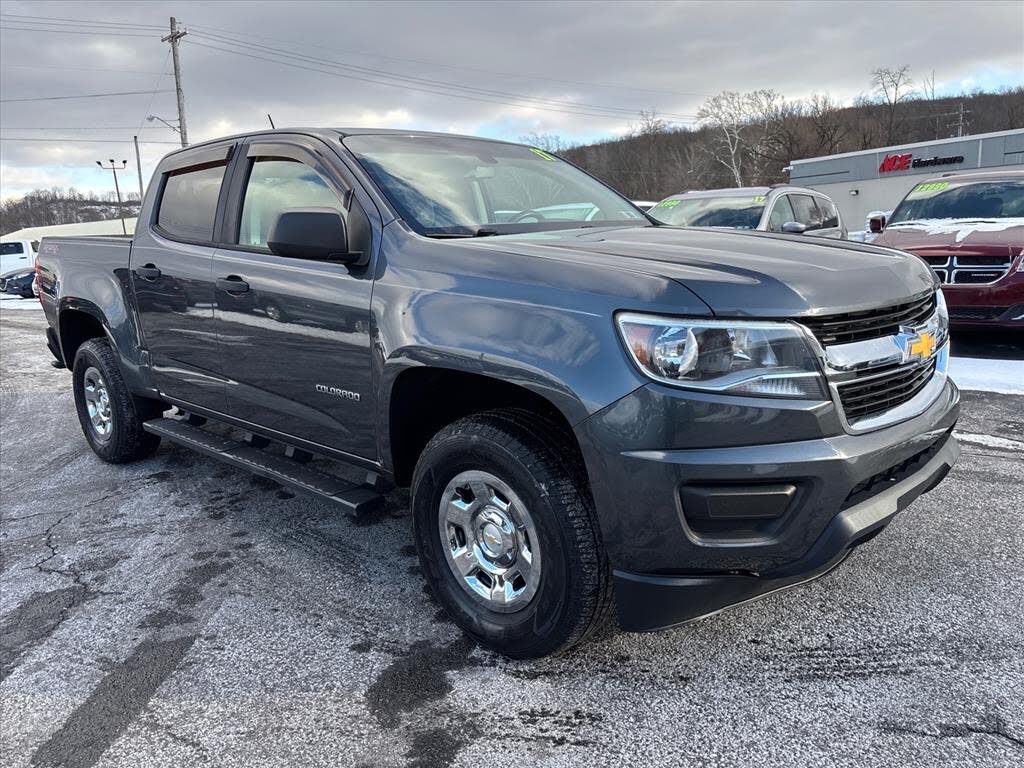 2017 Chevrolet Colorado Work Truck Crew Cab 4WD