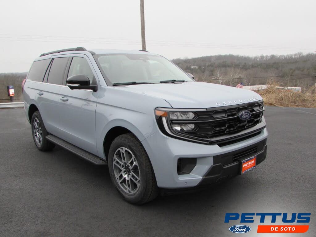 2026 Ford Expedition Active 4WD