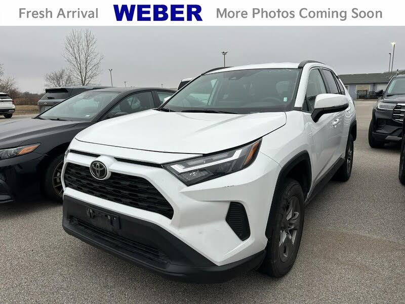 2024 Toyota RAV4 XLE AWD