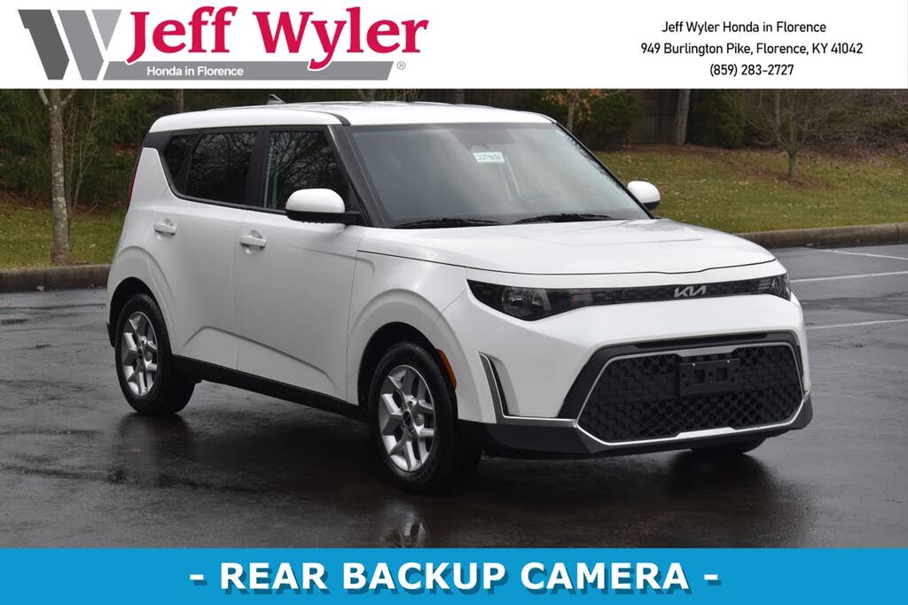 2024 Kia Soul LX FWD