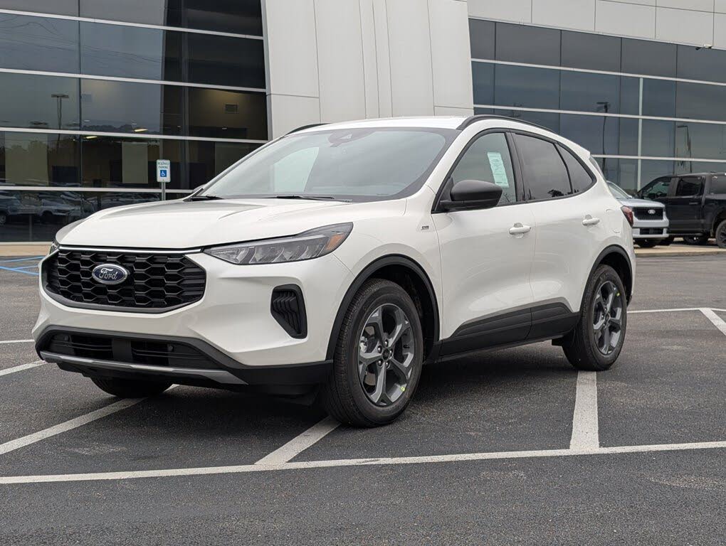 2026 Ford Escape ST-Line FWD
