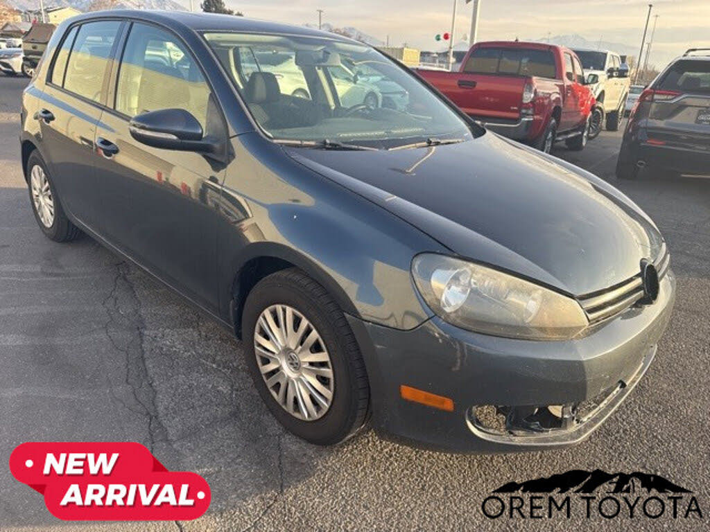 2013 Volkswagen Golf FWD