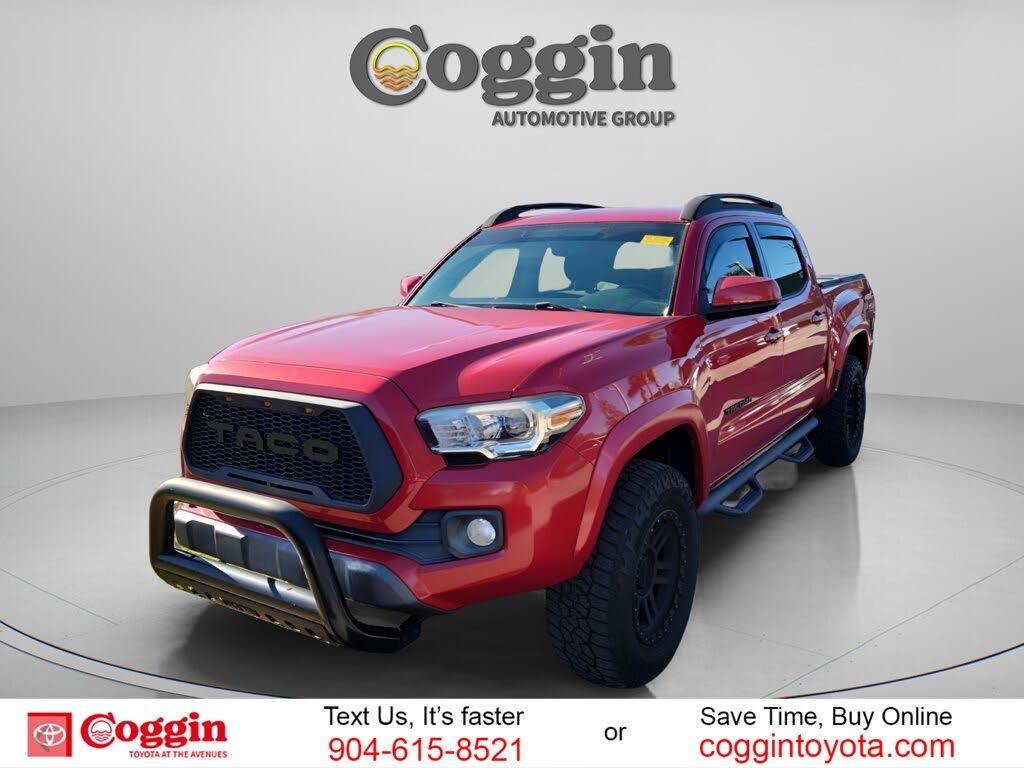 2017 Toyota Tacoma SR5 V6 Double Cab RWD