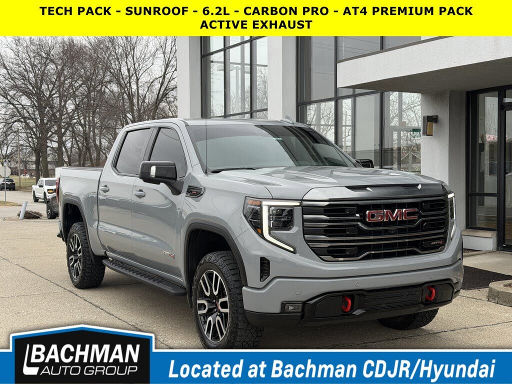 2024 GMC Sierra 1500 AT4 Crew Cab 4WD