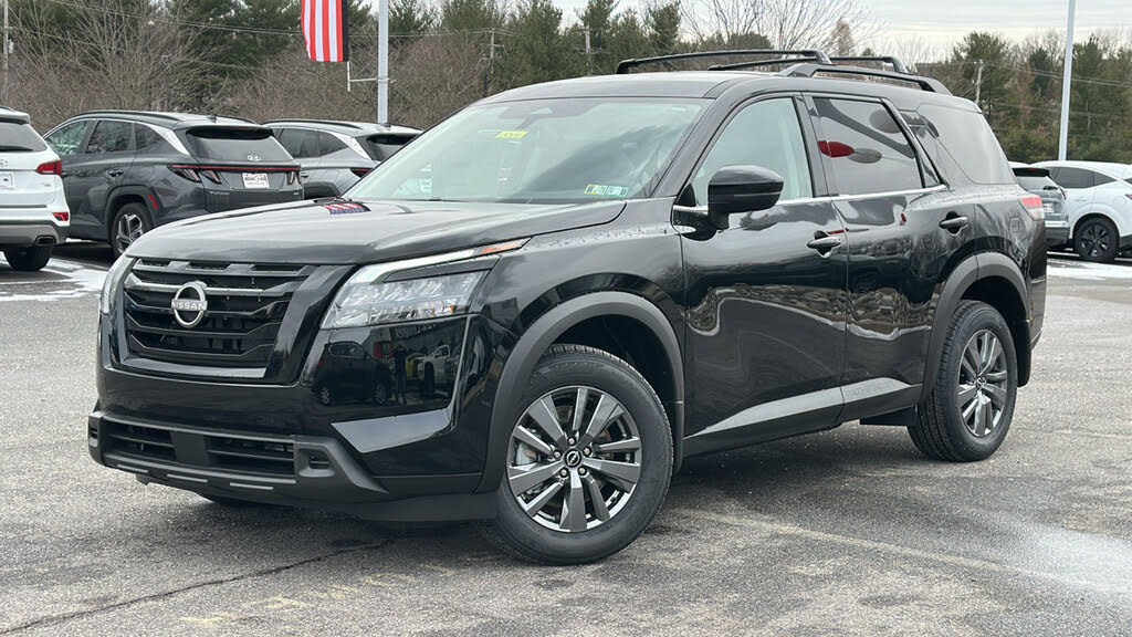 2025 Nissan Pathfinder SV 4WD