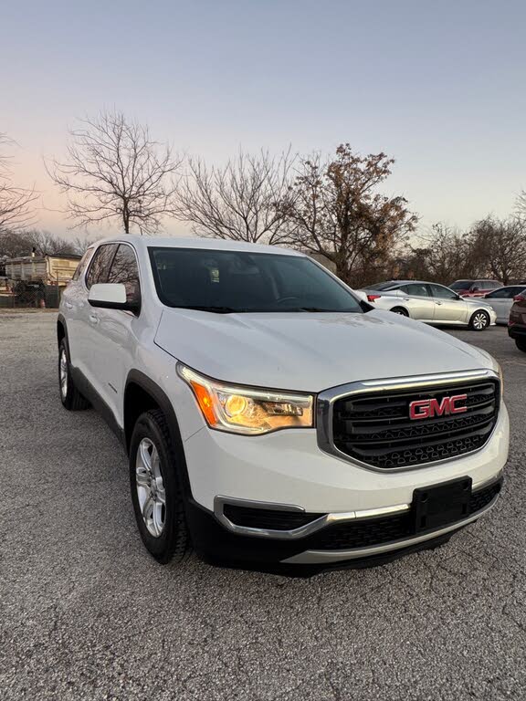2017 GMC Acadia SLE-1 FWD