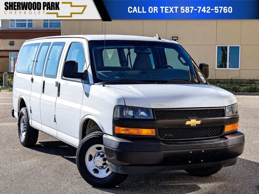 2022 Chevrolet Express Cargo 2500 RWD